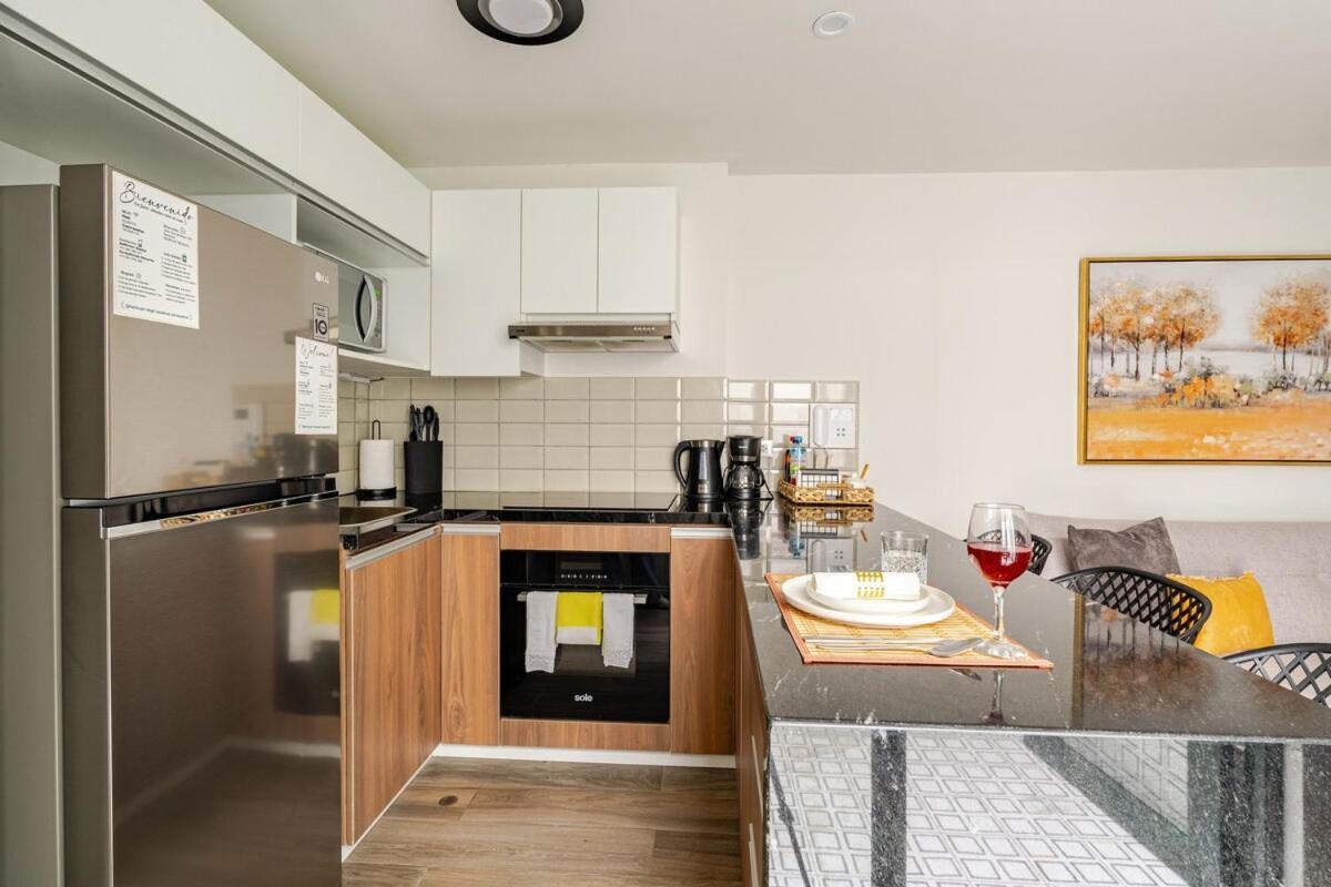Apartment Vacation Escape - Elegant Barranco Near & Art